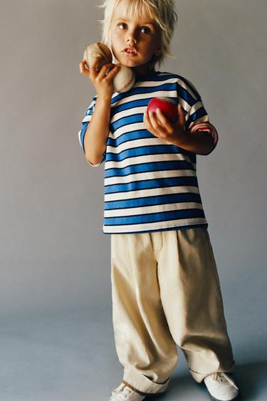 T-SHIRT RAYÉ - Écru / Bleu de Zara