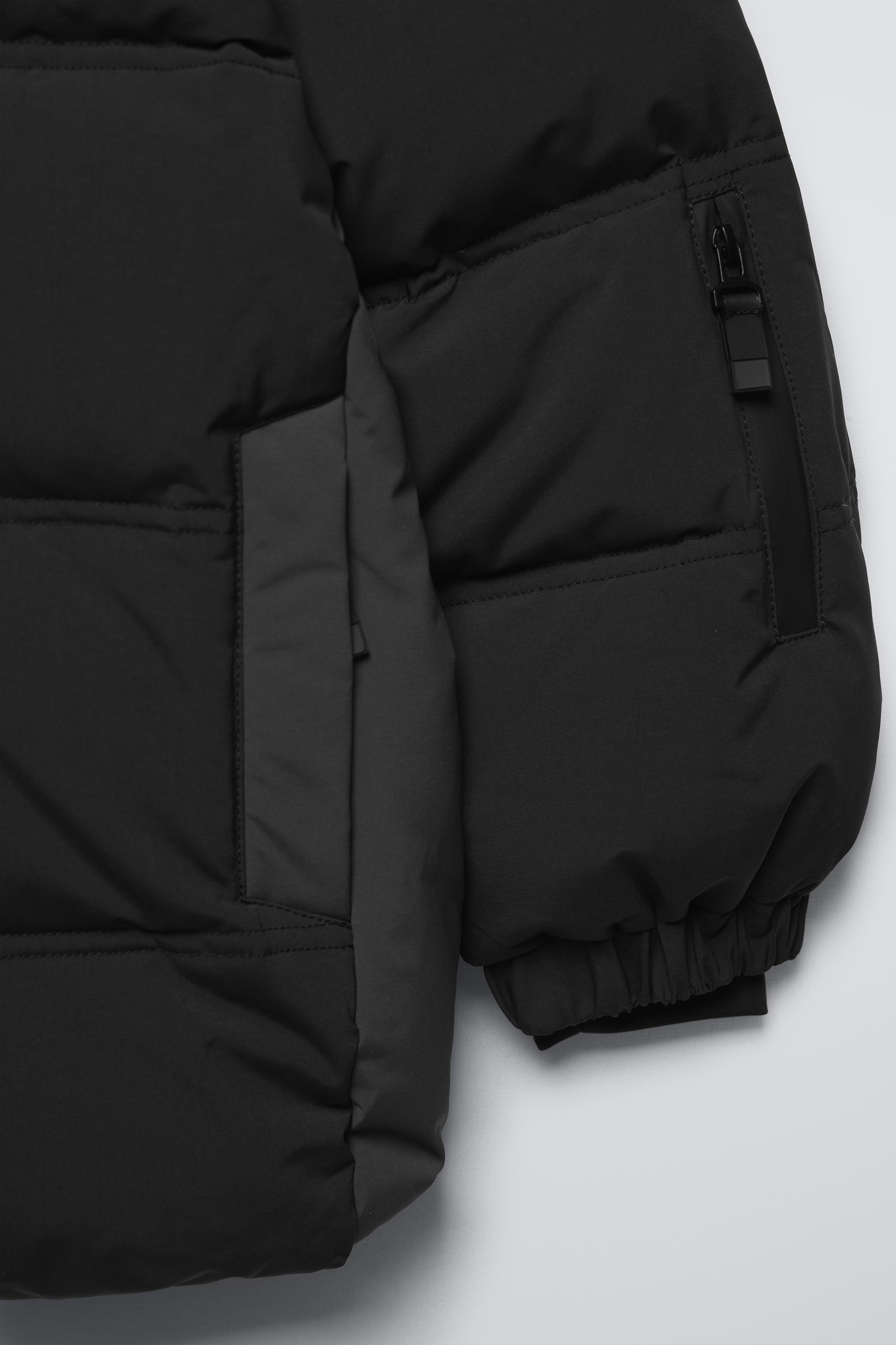 RECCO® SYSTEM WINDPROOF AND WATER REPELLENT DOWN JACKET SKI RECCO® SYSTEM WINDPROOF AND WATER REPELLENT DOWN JACKET SKI