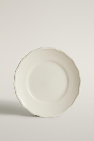 EARTHENWARE SIDE DISH WITH RAISED-DESIGN EDGE — Ecru 1