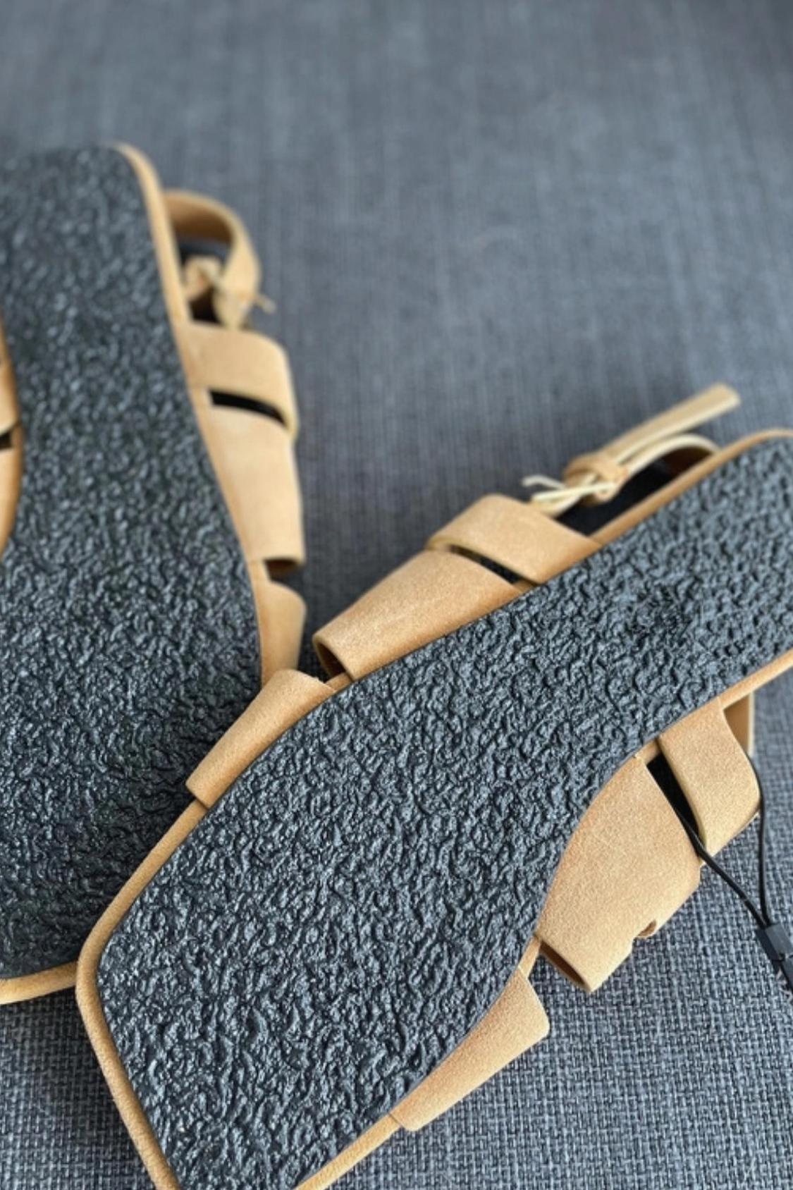 SPLIT SUEDE SLINGBACK CAGE SANDALS - Image 3