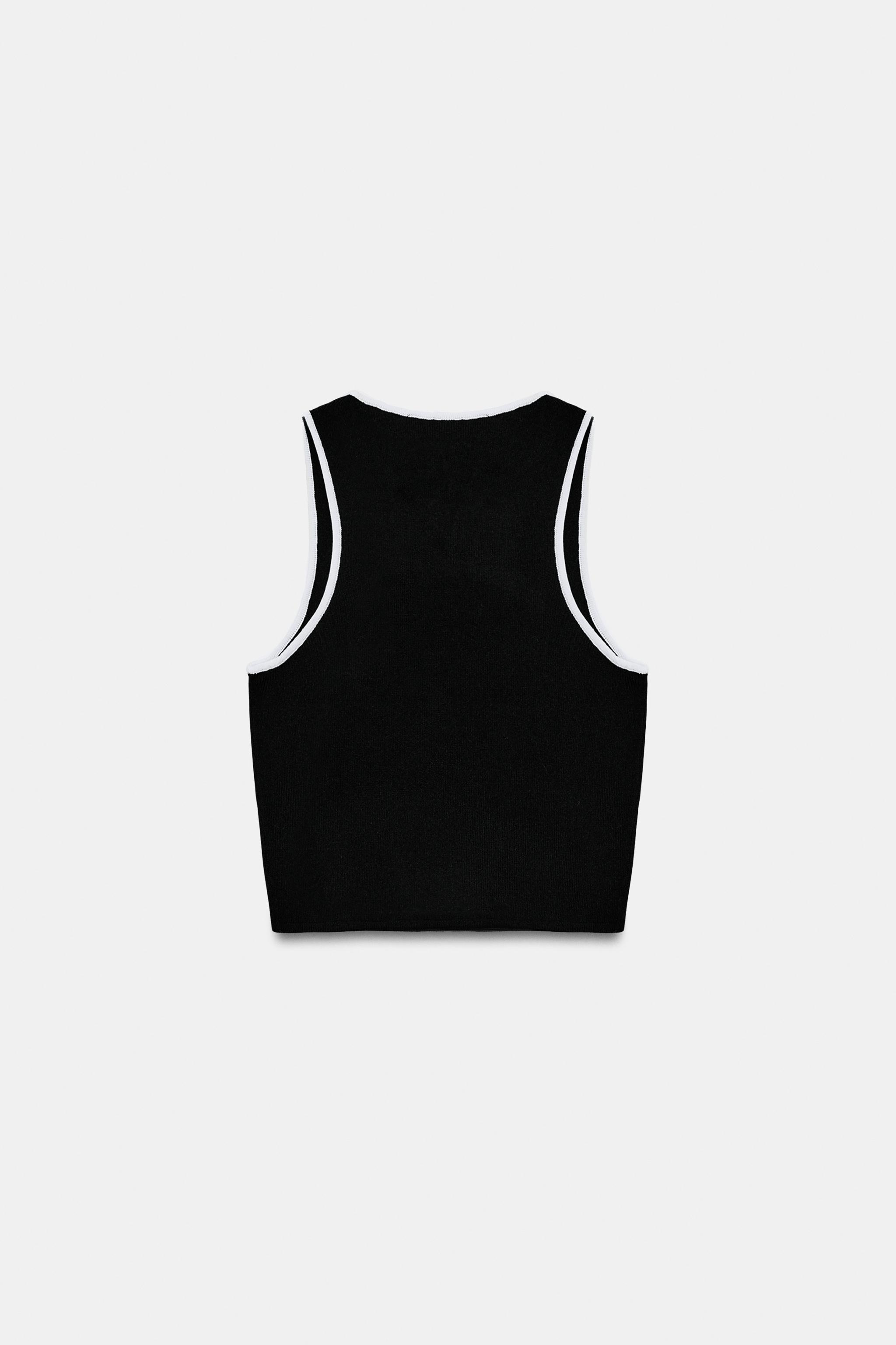 CONTRAST TRIM KNIT TOP