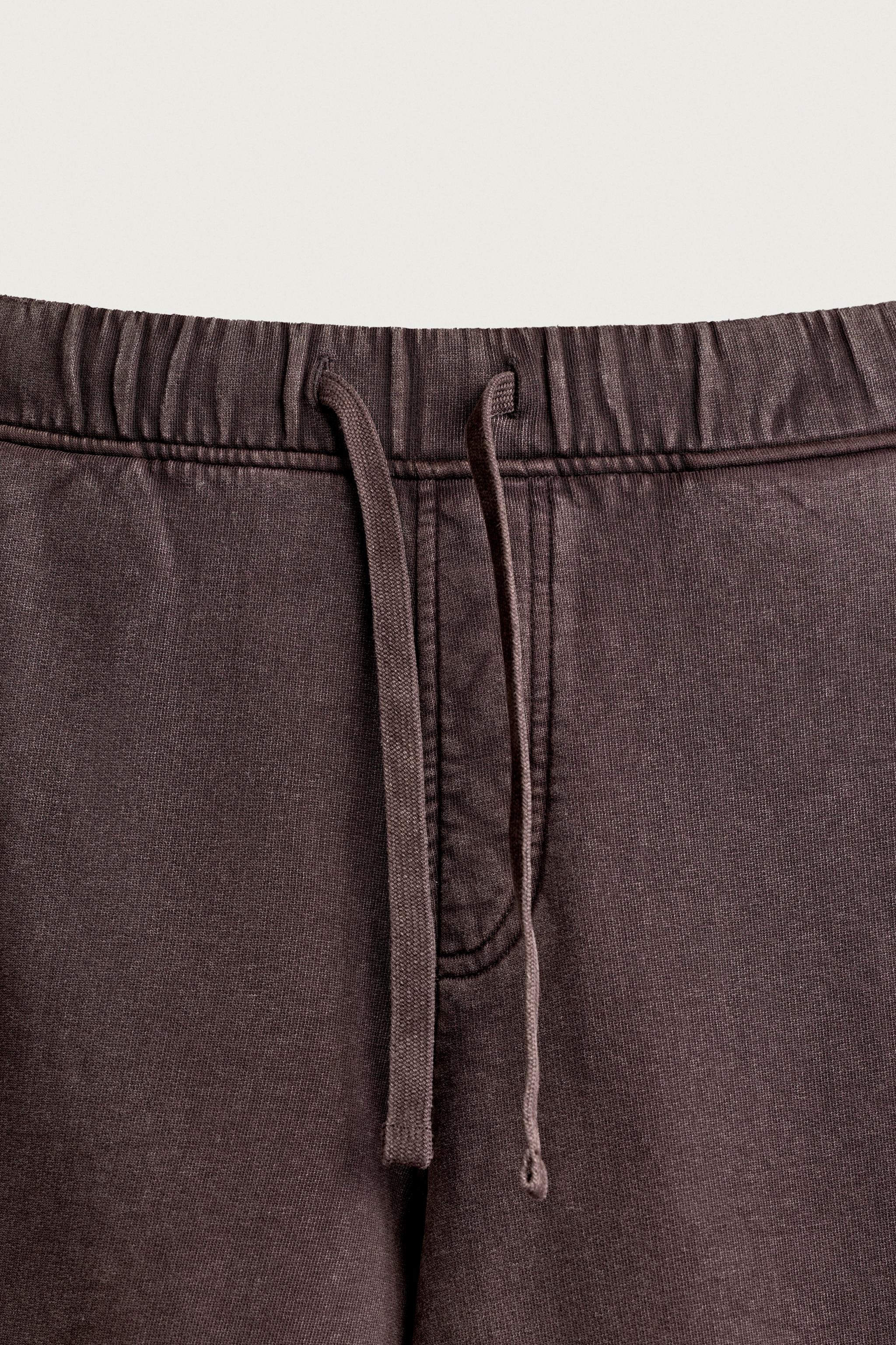 Мужские брюки Zara RELAXED FIT WASHED SWEATPANTS — фото 9