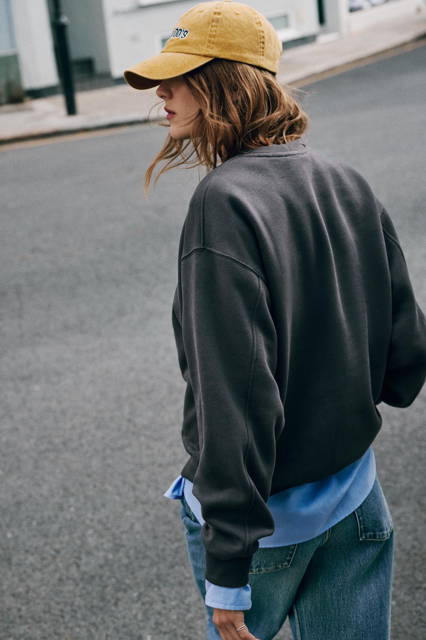 Женская толстовка Zara Metallic Effect Print, цвет: Антрацитовый серый — фото 3