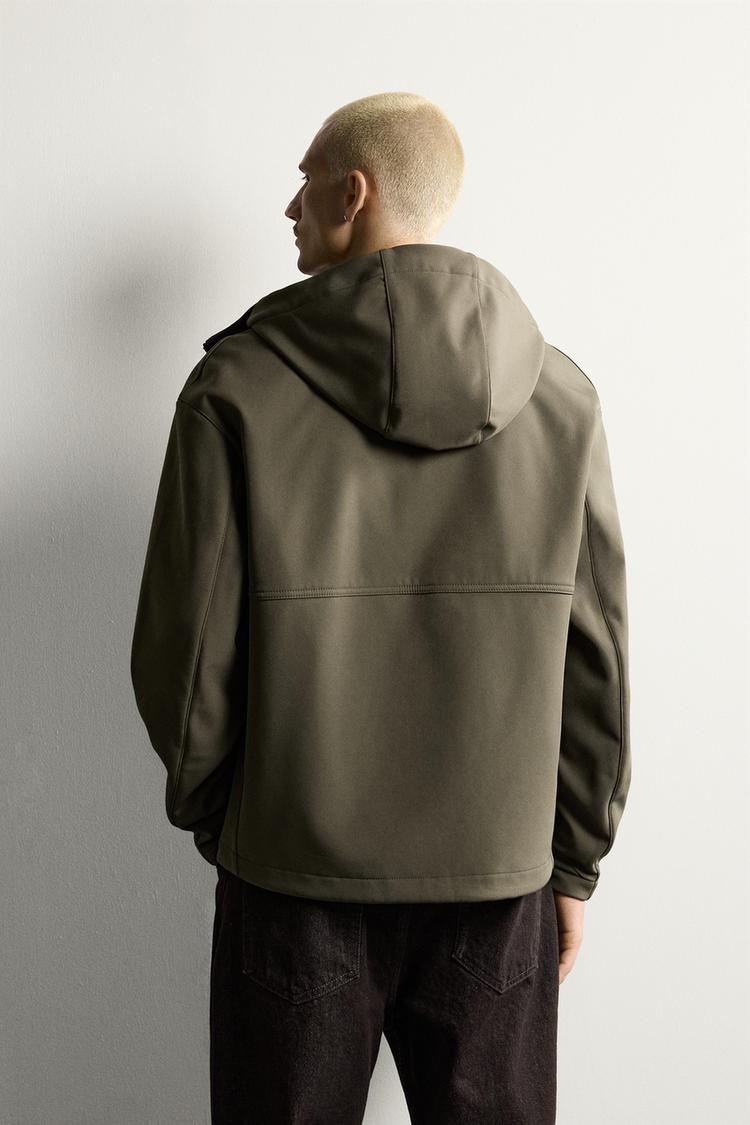 Chaqueta técnica forrada en felpa 3