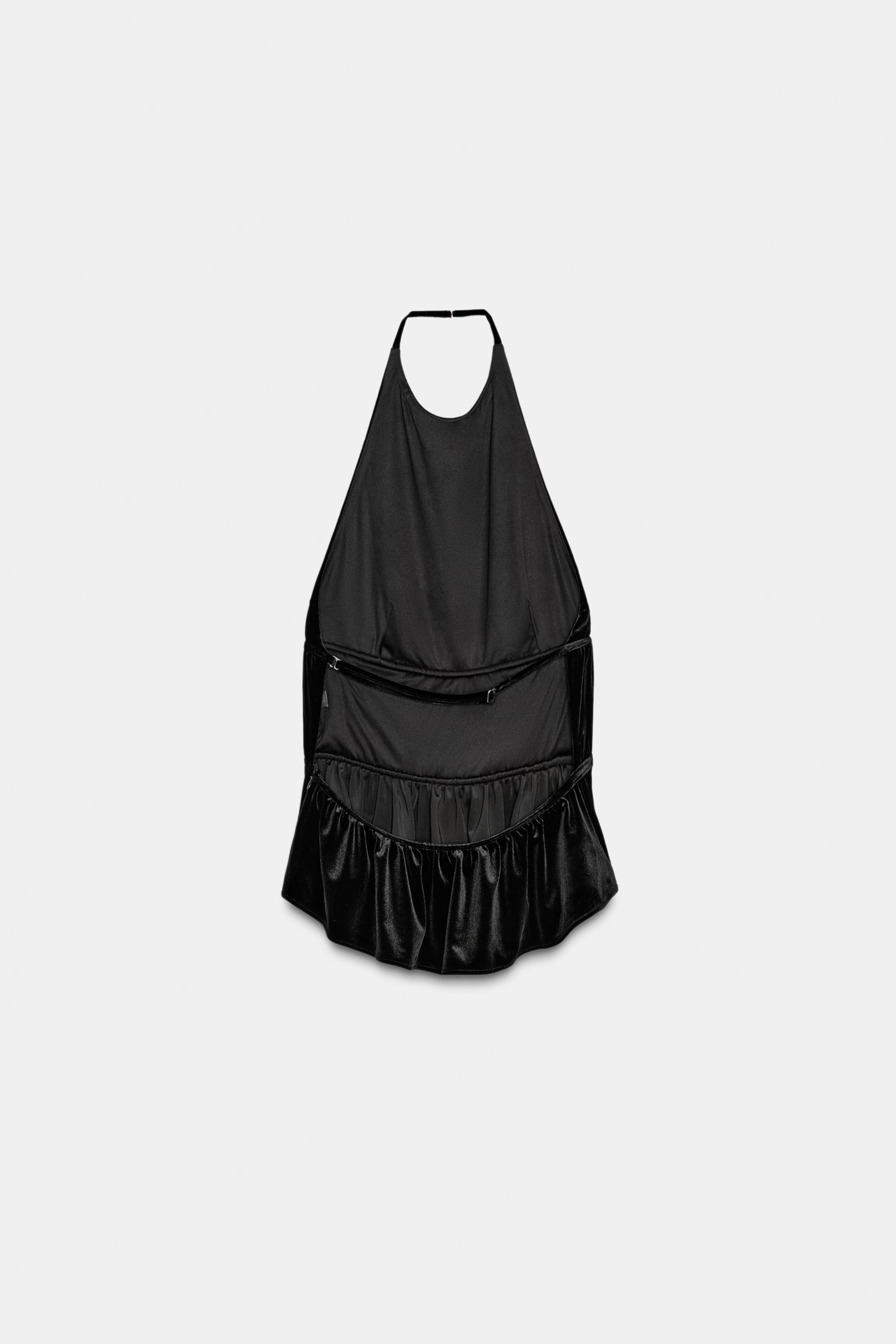 RUCHED VELVET HALTER TOP