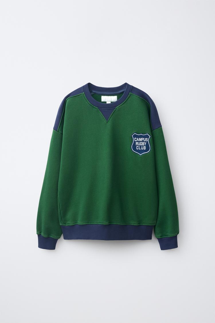 EMBROIDERED PATCH SWEATSHIRT — Green