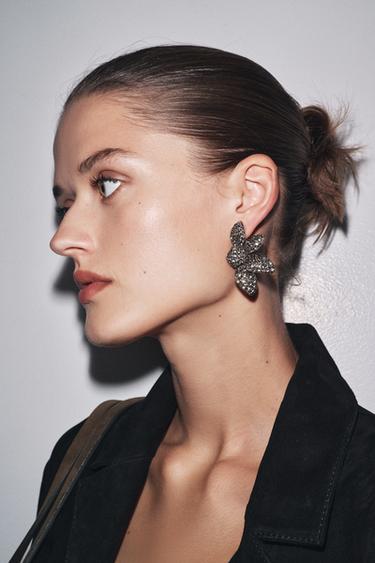 RHINESTONE FAN FLOWER EARRINGS - Anthracite grey by Zara - Image 0