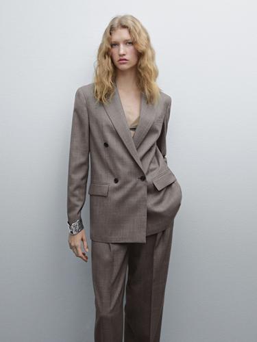 Pantalón pliegue con lana melange - Visón de Zara