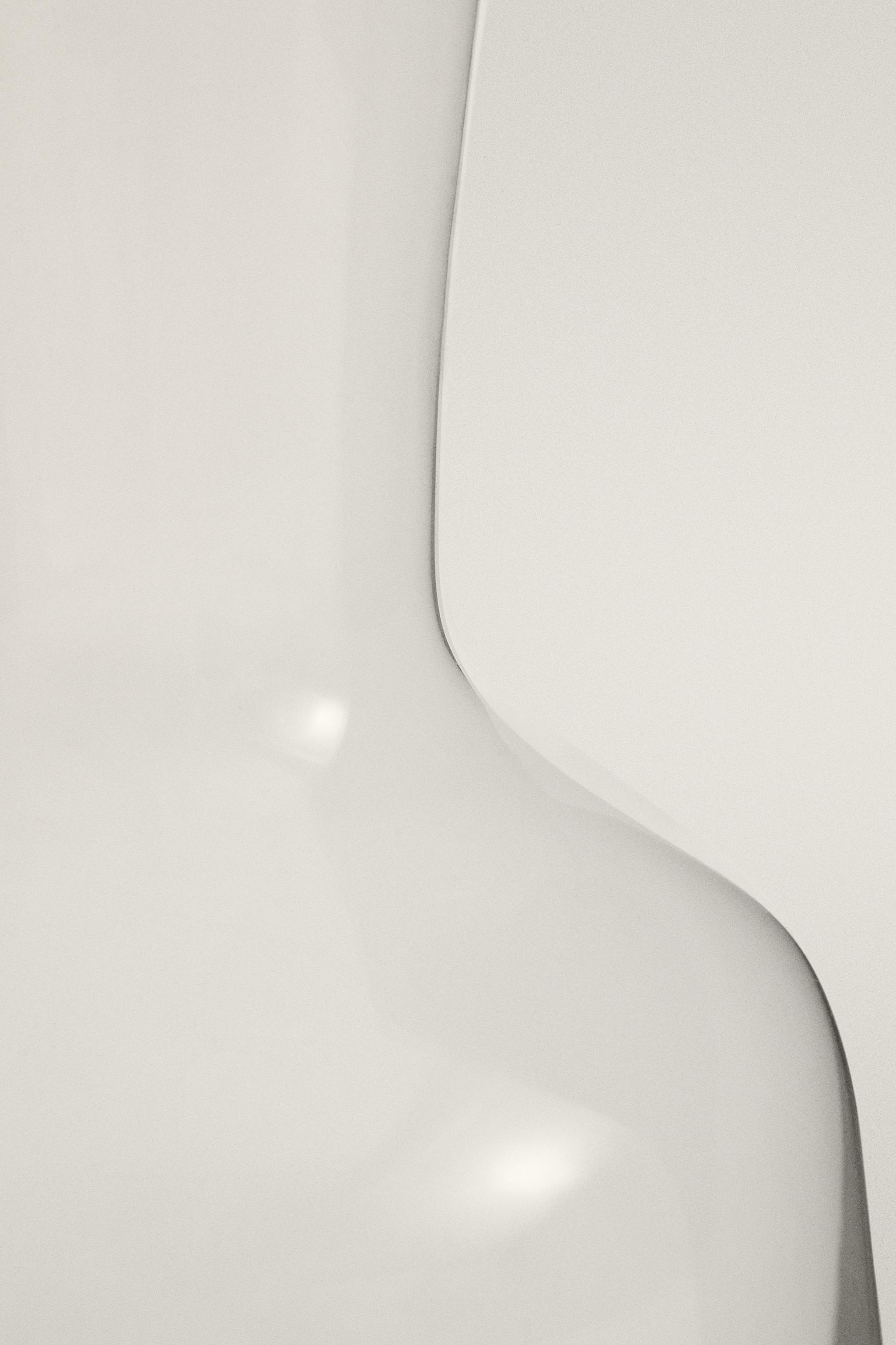 GLASS DECANTER