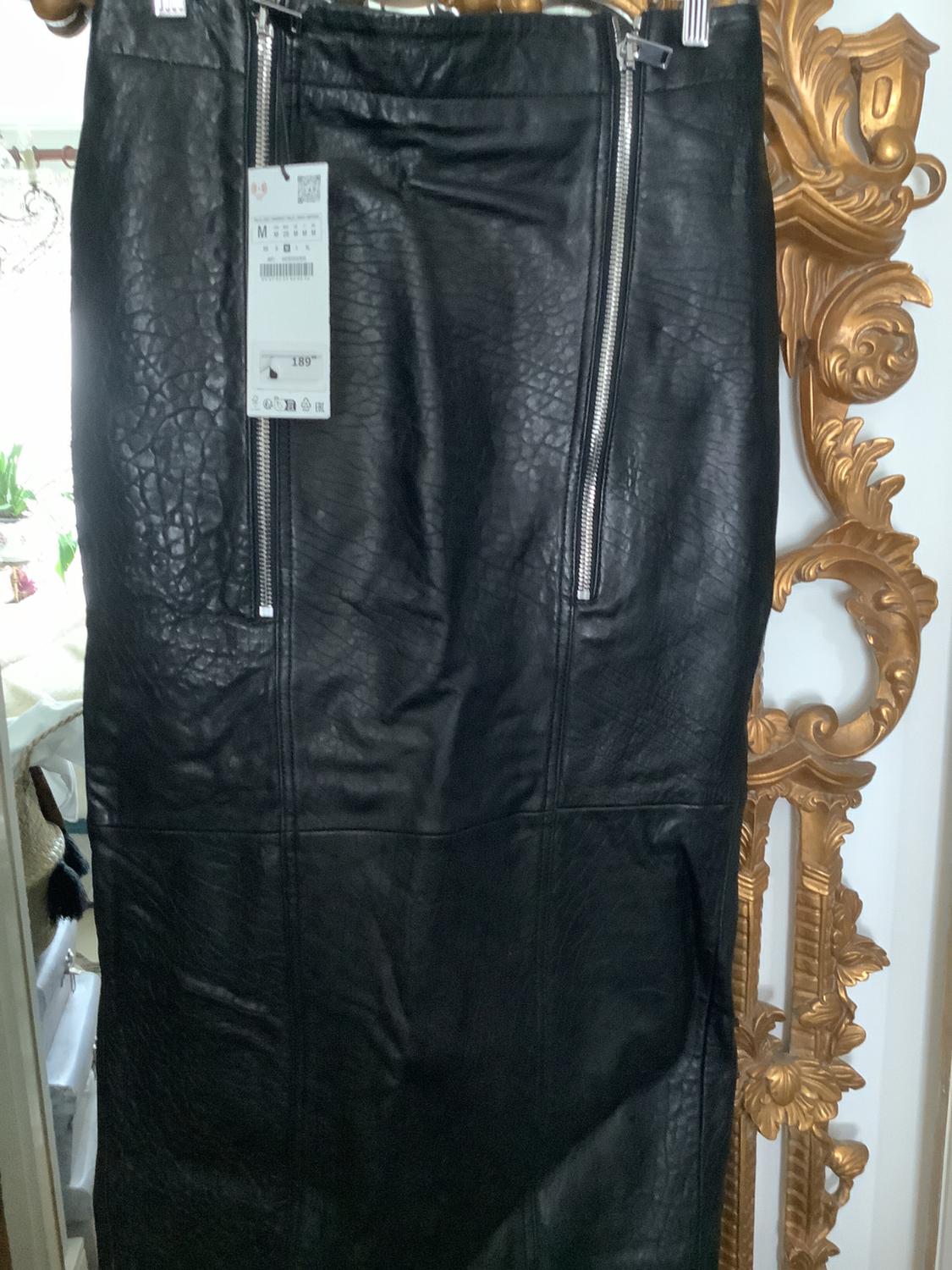 ZW COLLECTION LEATHER SKIRT WITH ZIPS