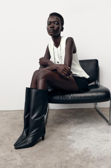 BOTA TACÓN KITTEN PIEL - Negro de Zara