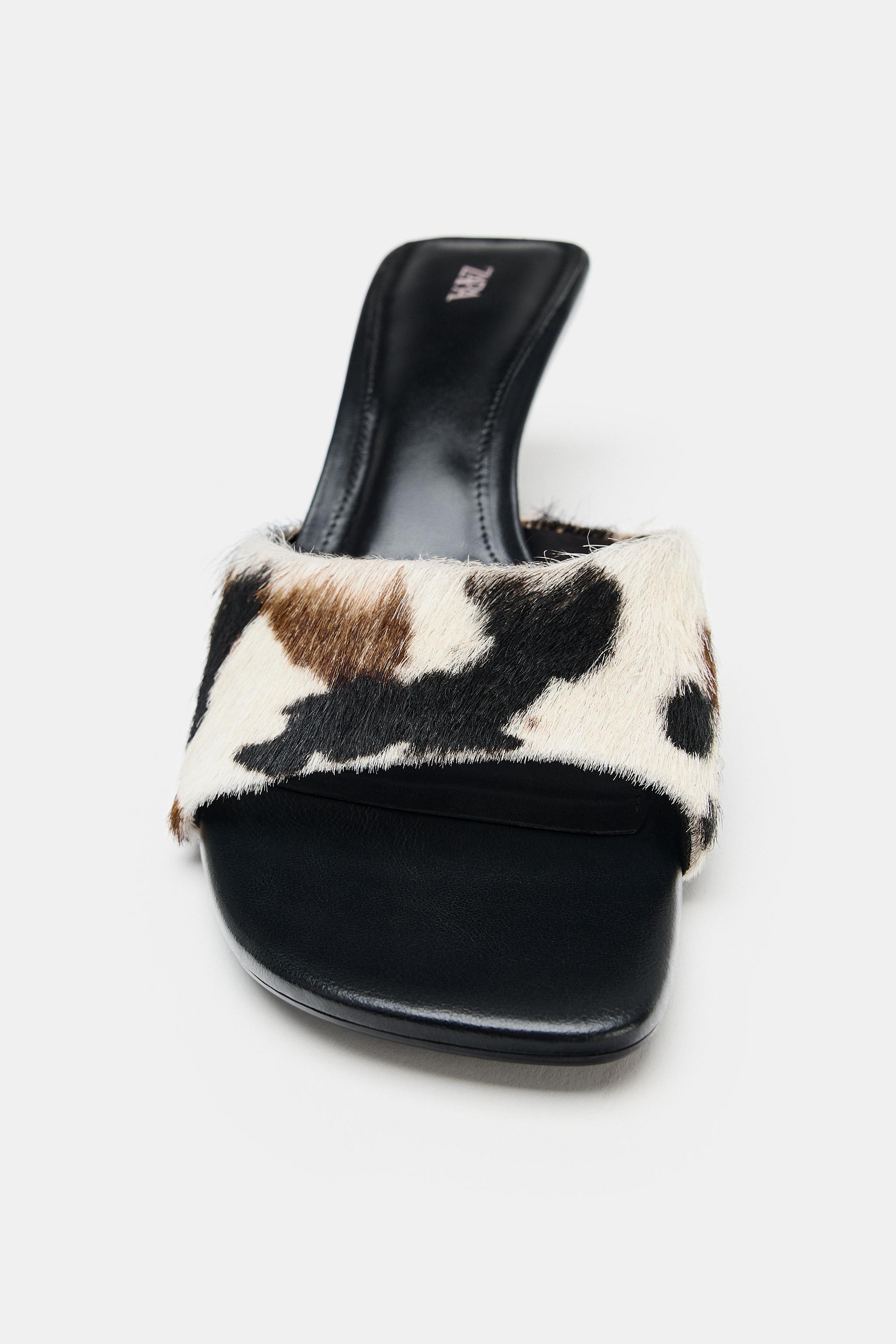 TEXTURED LEATHER KITTEN HEEL SANDALS