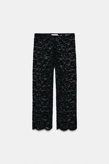 LACE CAPRI LEGGINGS - Black by Zara