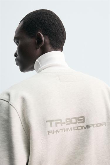 ROLAND CORPORATION © CREW NECK SWEATSHIRT - SILVER UNIVERSE by Zara - Image 5