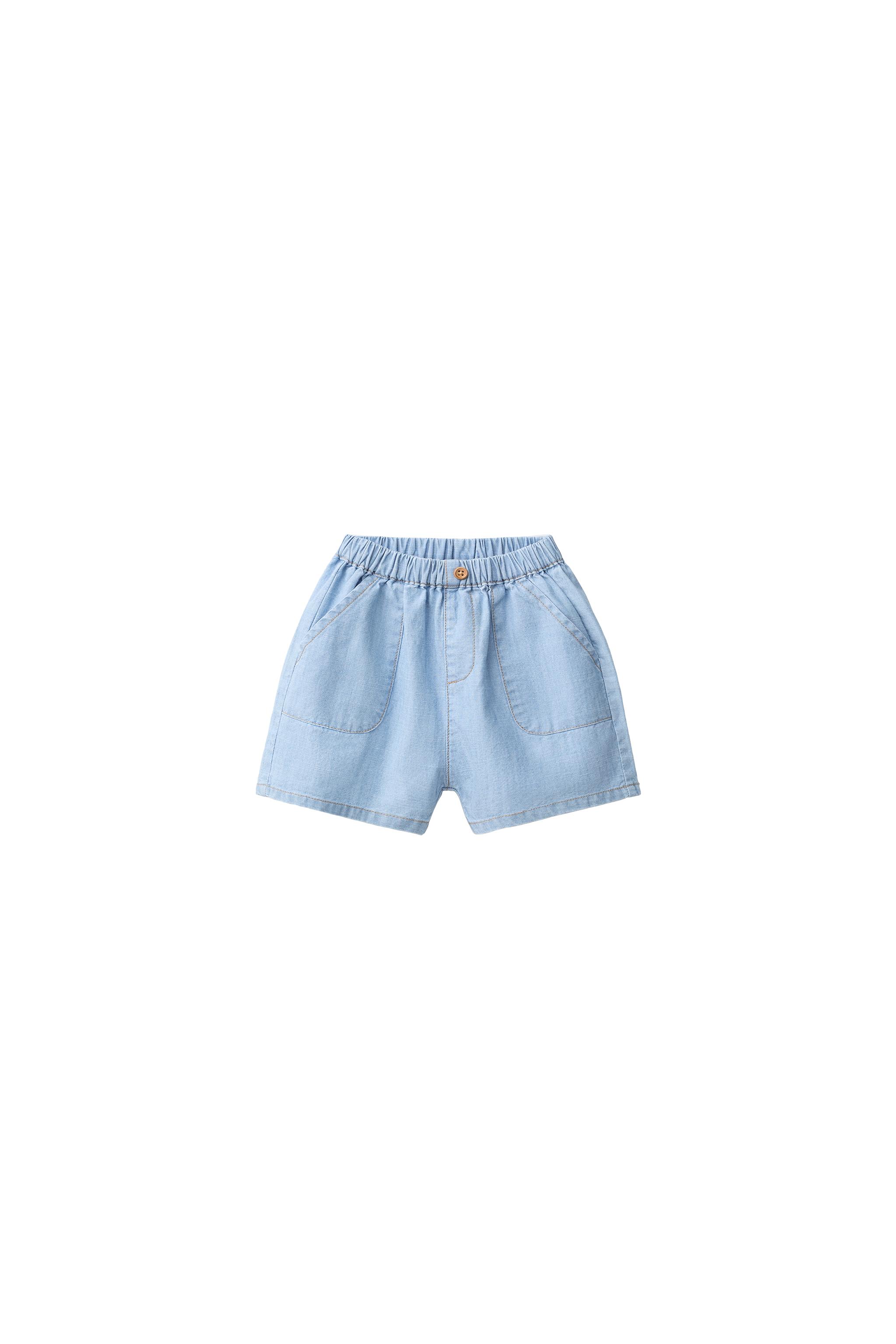 DENIM POCKET SHORTS — Mid-blue