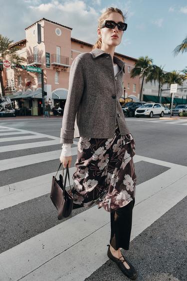 SHORT WOOL COAT - camel by Zara