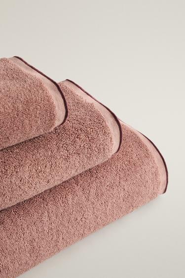 COTTON OVERLOCK BATH TOWEL — Pale pink 2