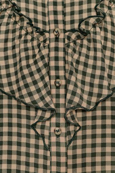 BLOUSE À VOLANTS ET CARREAUX VICHY - Vert / Écru de Zara - Image 7
