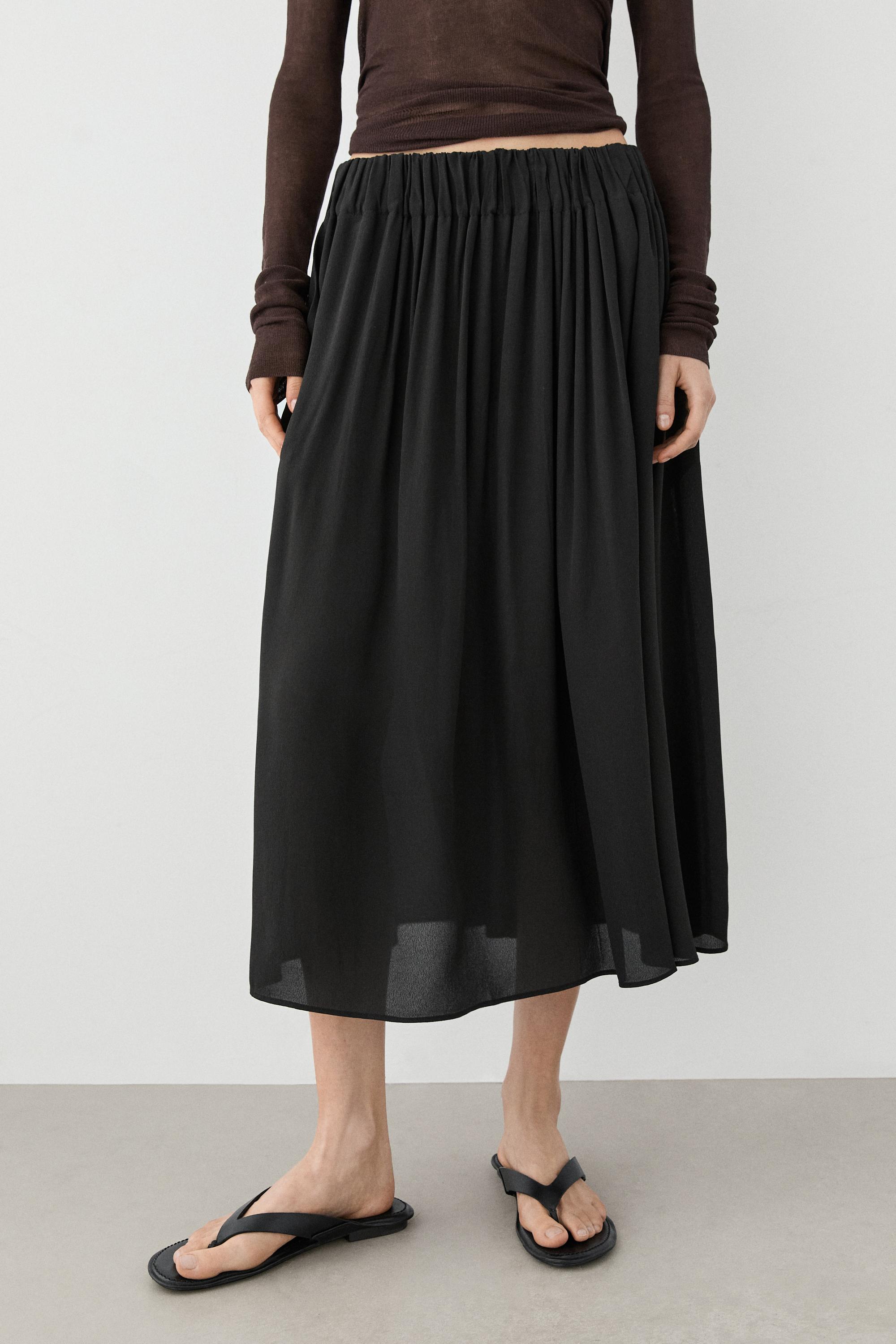 Pleated midi skirt