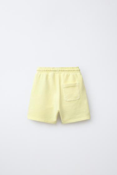 BERMUDA EN MOLLETON TEINT SUR PIÈCE BRODÉE - Jaune clair de Zara - Image 1