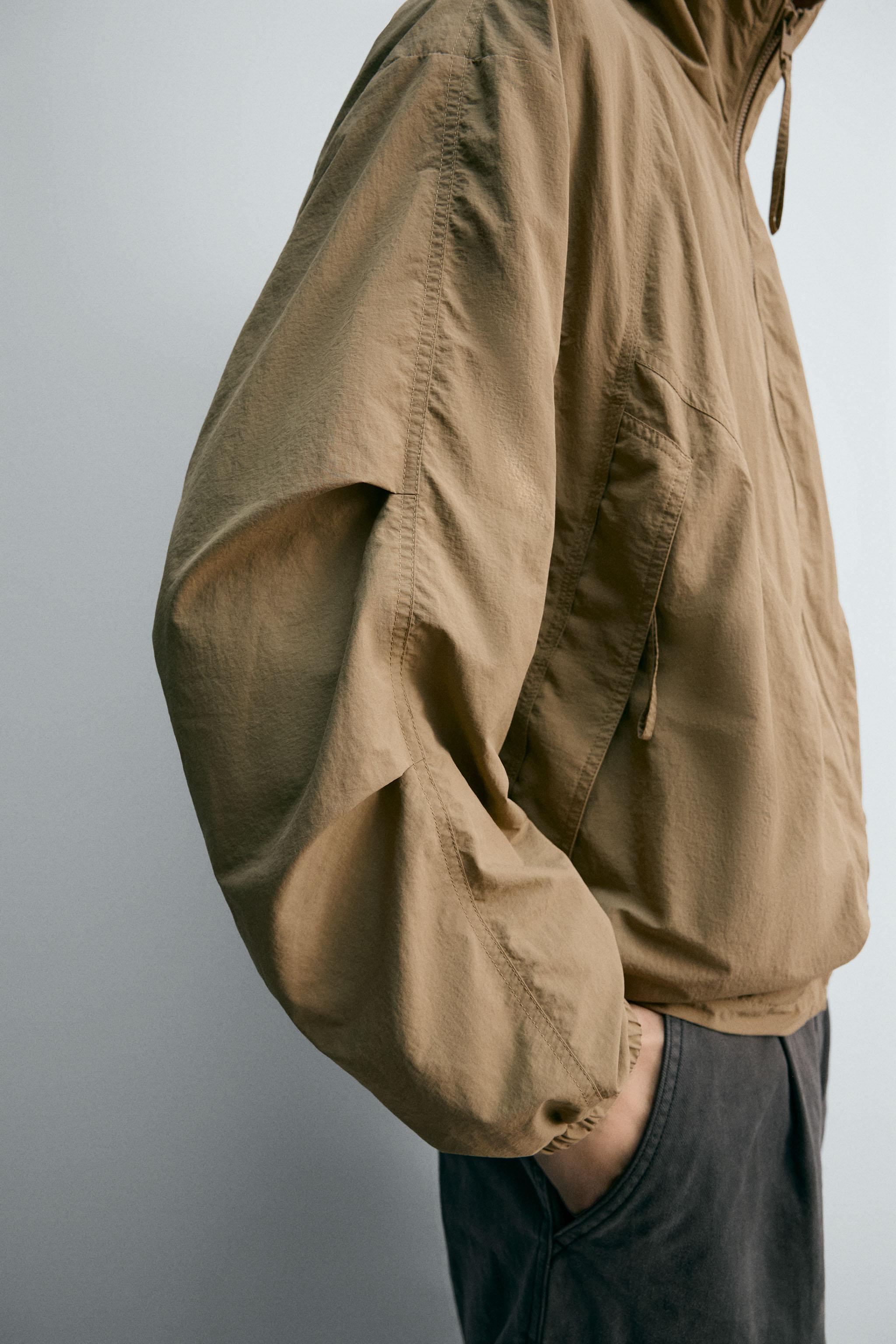 新品　コンジェペイエ　ナイロンフードジャケット　ゆったり　ベージュ テクニカルフード付きジャケット - ベージュ | ZARA Japan / 日本