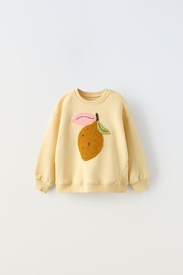 ТОЛСТОВКА С НАШИВКОЙ ИЗ МАХРОВОЙ ТКАНИ «ФРУКТ» — ВАНИЛЬНЫЙ от Zara — изображение 0