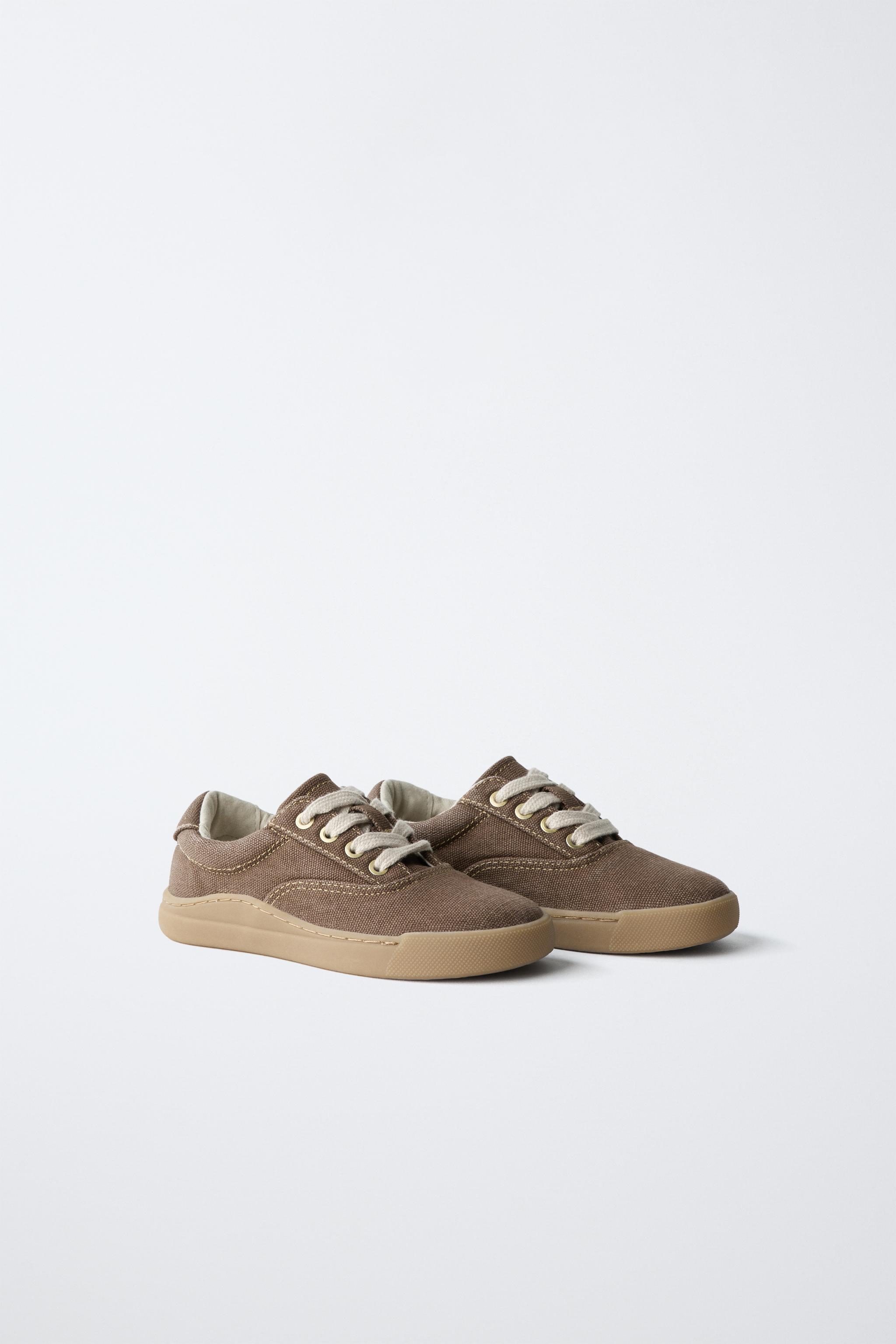 LACE-UP SNEAKERS — Brown