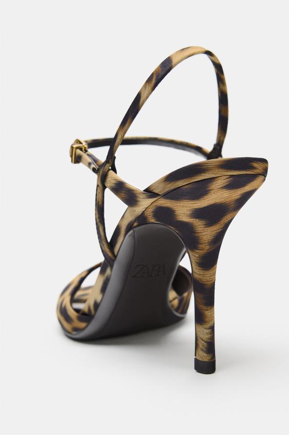 SANDALES À TALONS ET IMPRIMÉ - Multicolore de Zara - Image 4