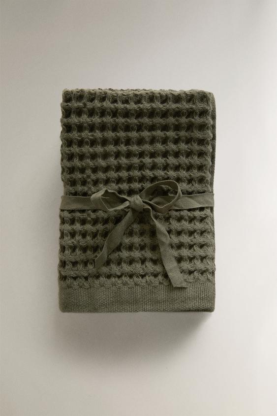 Zara WAFFLE COTTON GUEST TOWEL (PACK OF 3) - Dark bottle green - Image 0