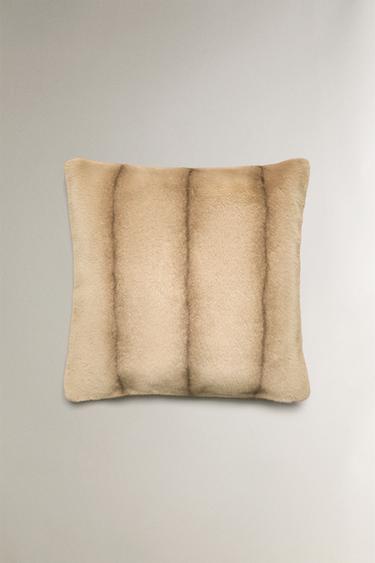 OMBRÉ FAUX FUR CUSHION COVER - Beige by Zara - Image 2