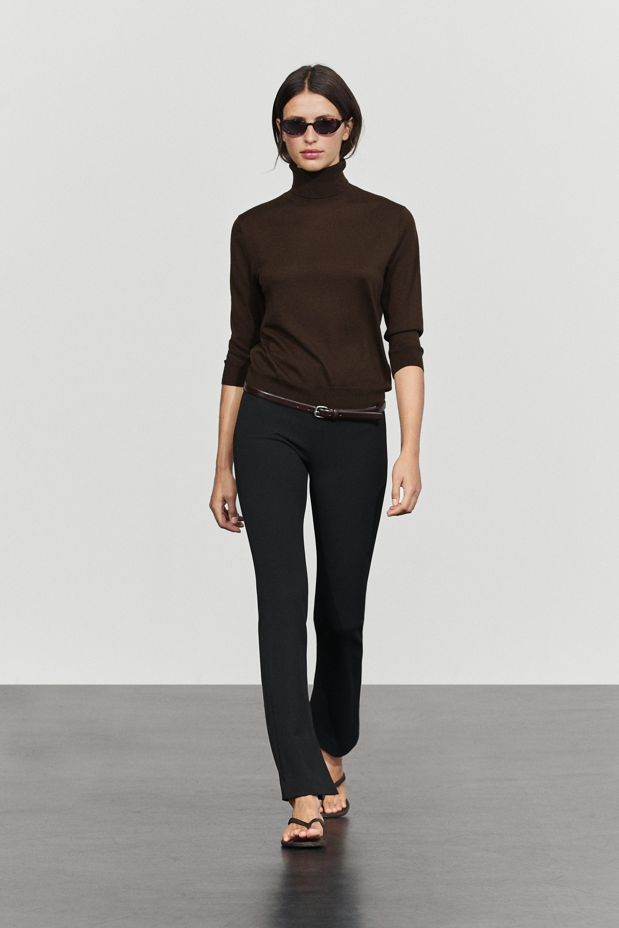 Wool blend turtleneck knit sweater — Chocolate