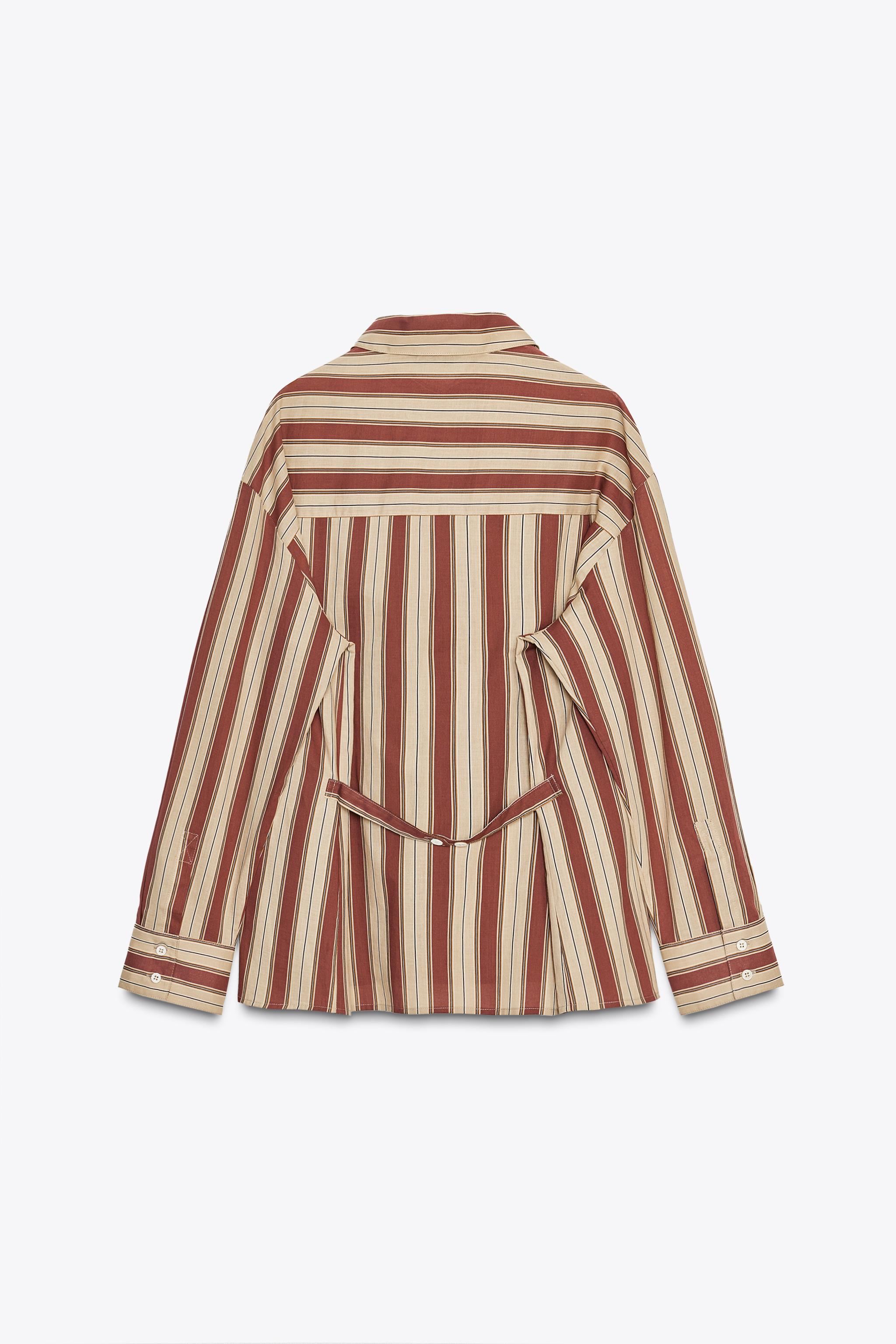 CHEMISE RAYÉE AVEC PATTE AU DOS
