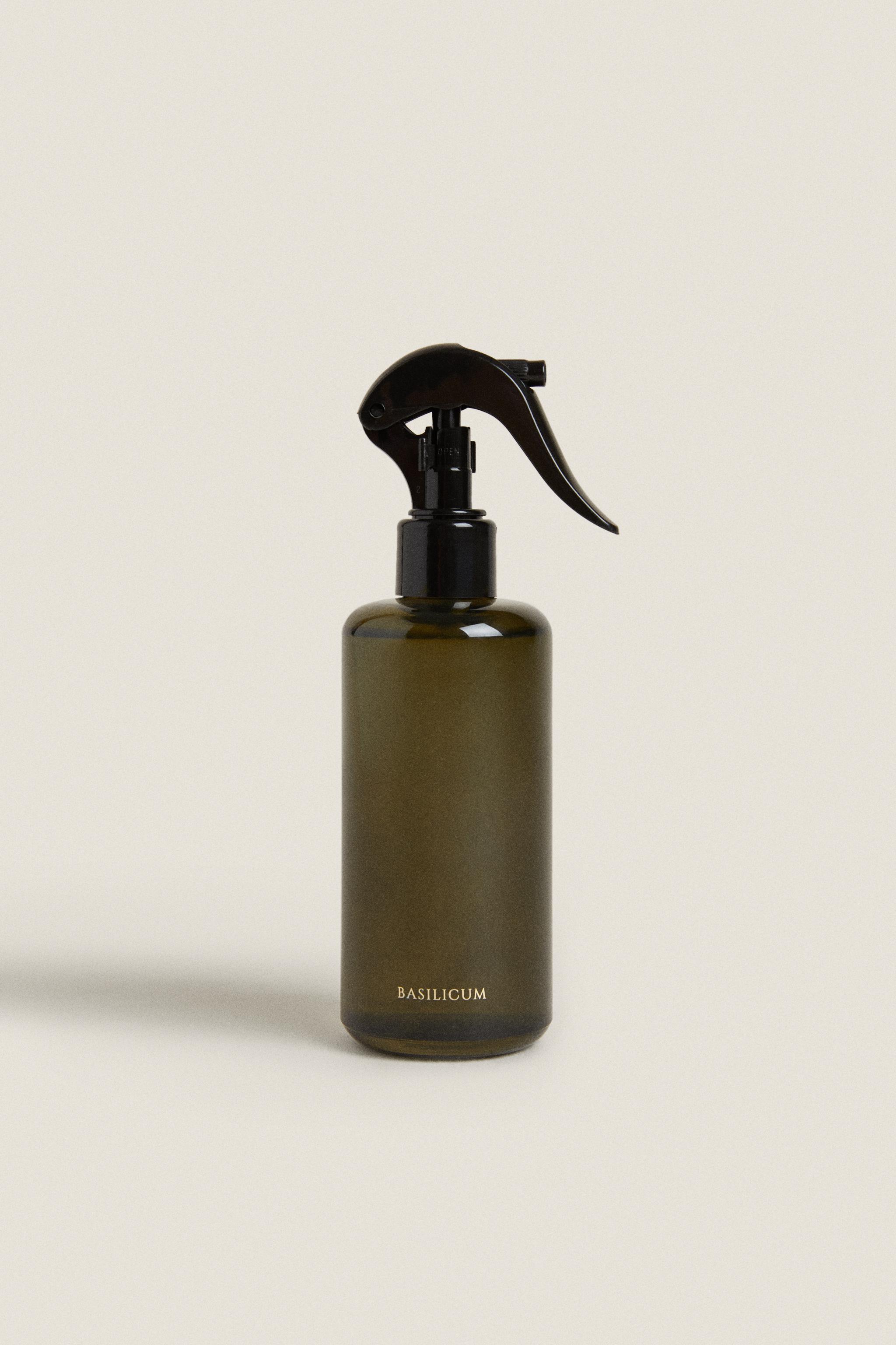 (200 ML) BASILICUM AIR FRESHENER SPRAY — Mint