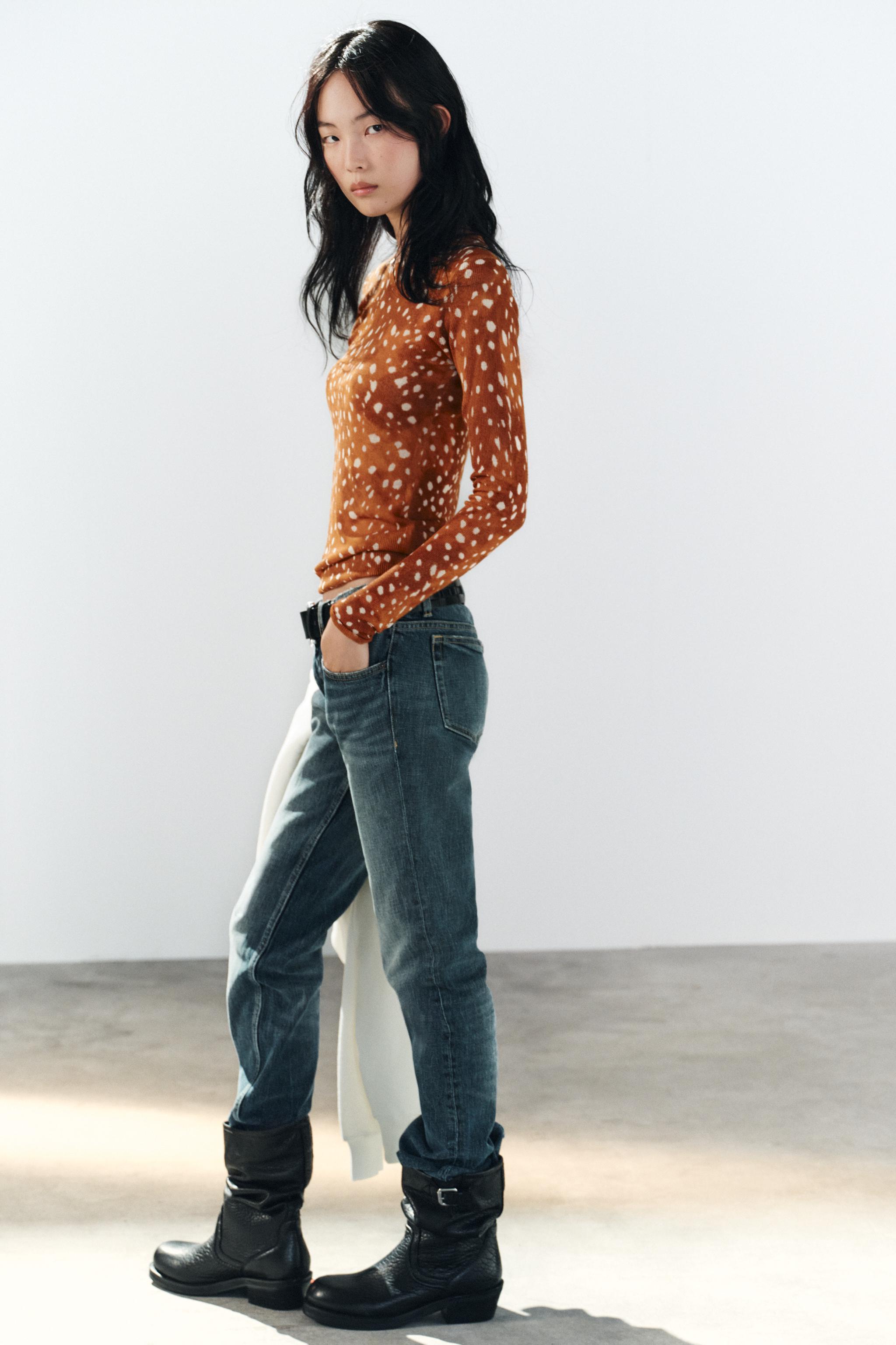ANIMAL PRINT KNIT TOP