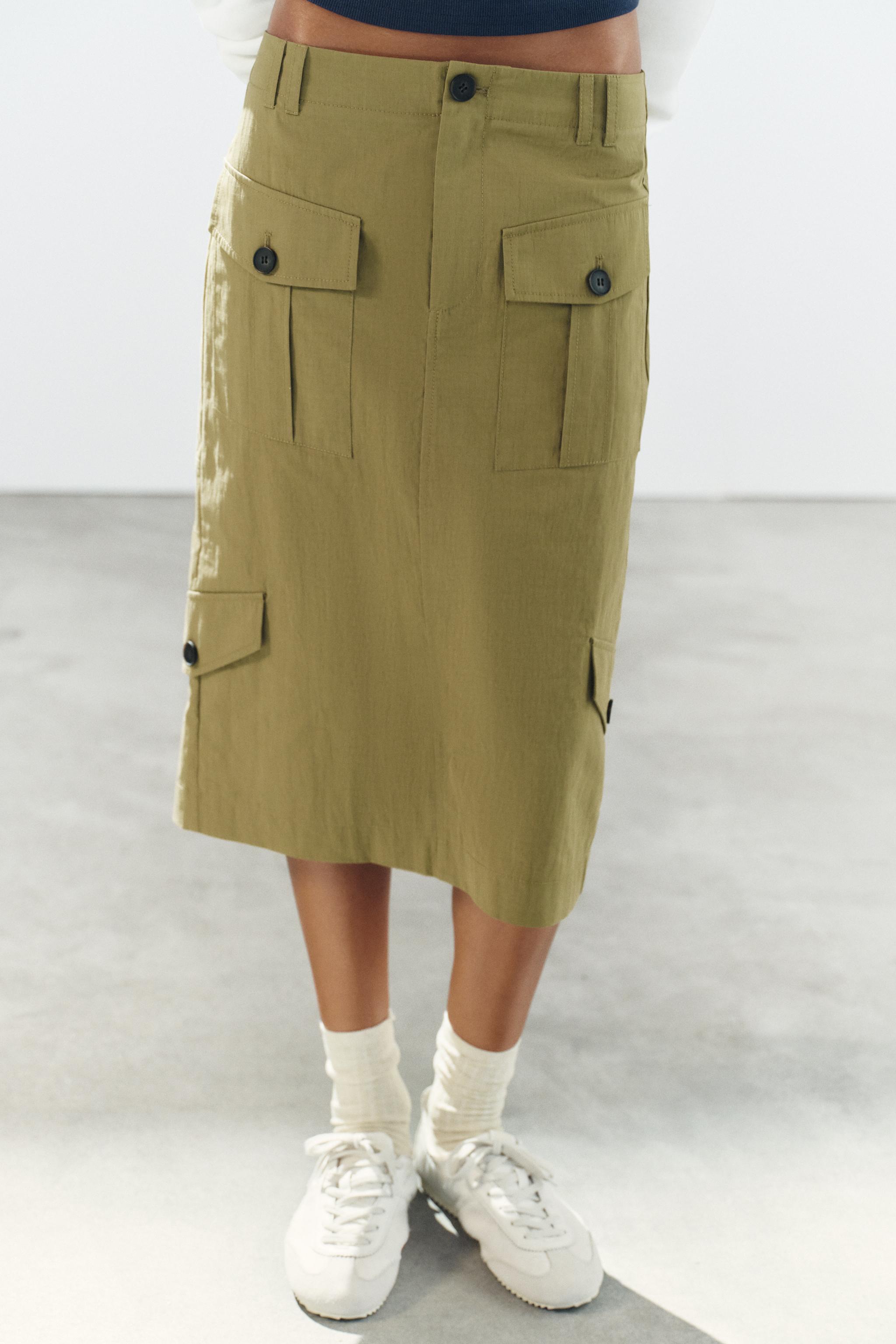 MIDI SKIRT WITH POCKETS