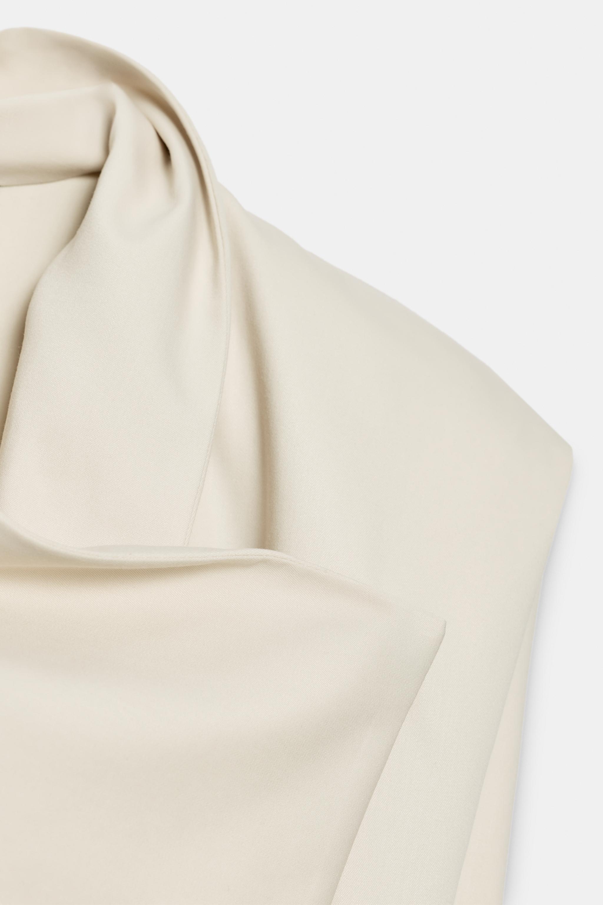 Женские комбинезоны Zara SHOULDER PAD BELTED SHORT JUMPSUIT — фото 8
