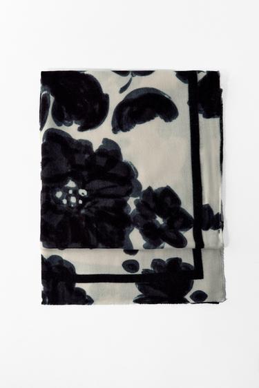 PRINTED SCARF - Ecru by Zara