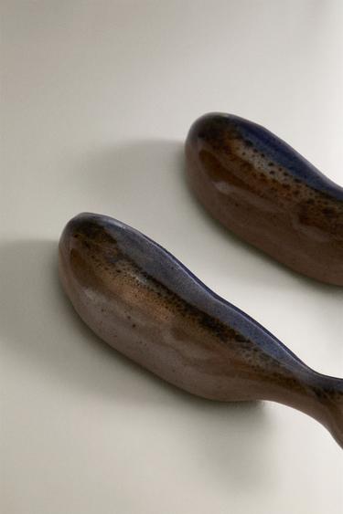 PACK OF FISH CERAMIC CHOPSTICK STANDS (PACK OF 2) - Blue by Zara - Image 1