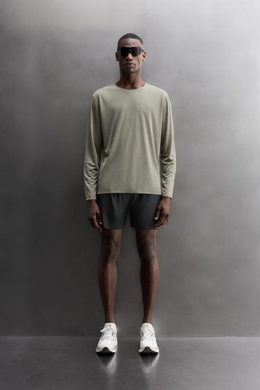 CAMISETA RUNNING ESTRUCTURA LIGERA - Verde vigoré de Zara - Imagen 0