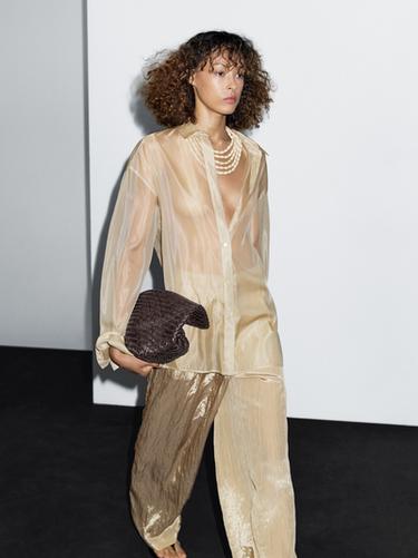 Camisa organza con seda morera - Beige de Zara