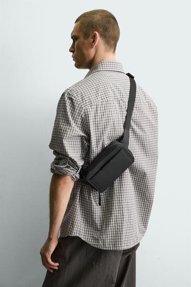 SAC BANANE TEXTURÉ - Noir de Zara - Image 2