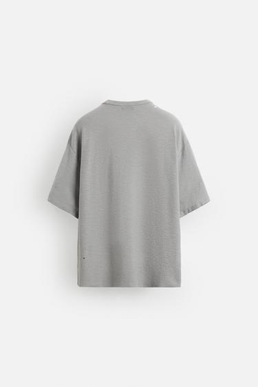 T-SHIRT EN MAILLE IMPRIMÉ DÉLAVÉ - Gris perle de Zara - Image 7
