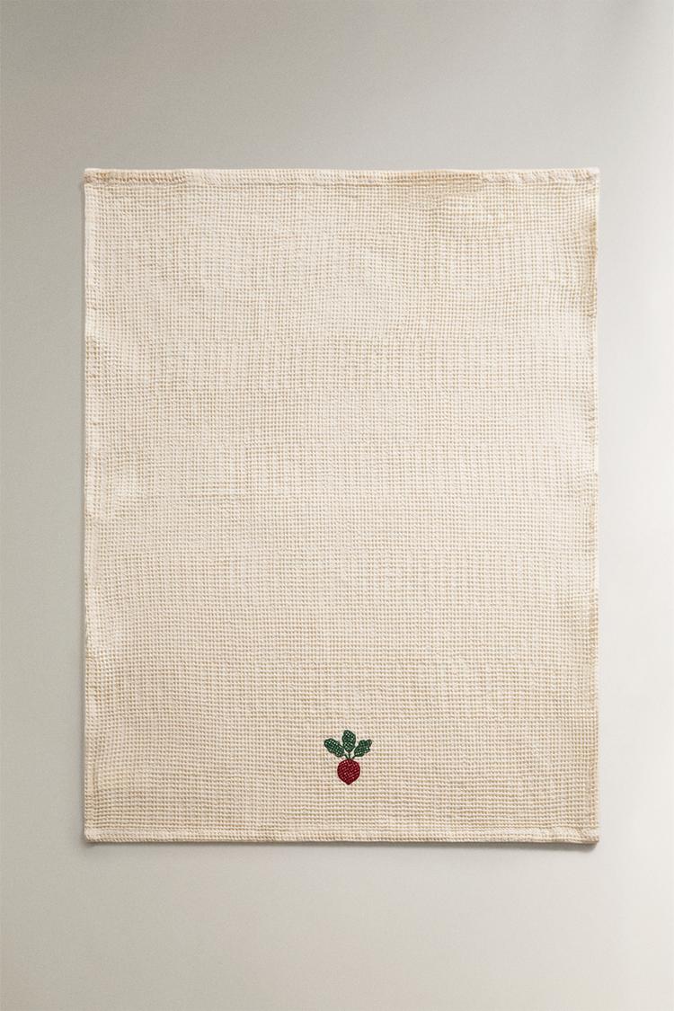 WAFFLE KITCHEN TOWEL — Ecru / Red