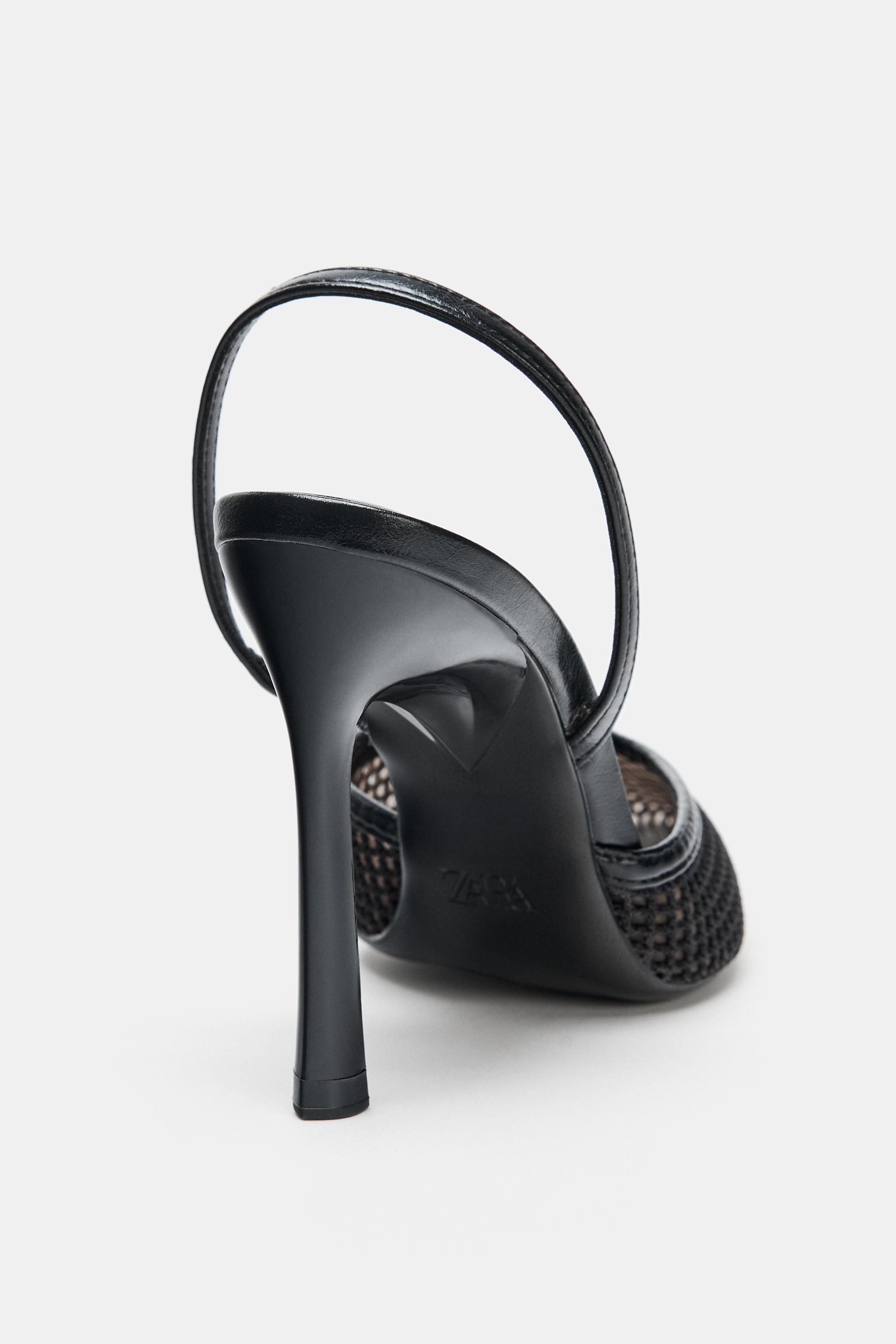 CHAUSSURES À TALONS EN RÉSILLE