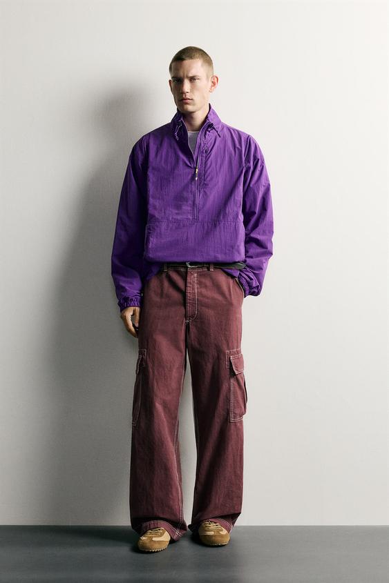 PANTALON CARGO COUPE DÉCONTRACTÉE À SURPIQÛRES - Bordeaux de Zara - Image 0