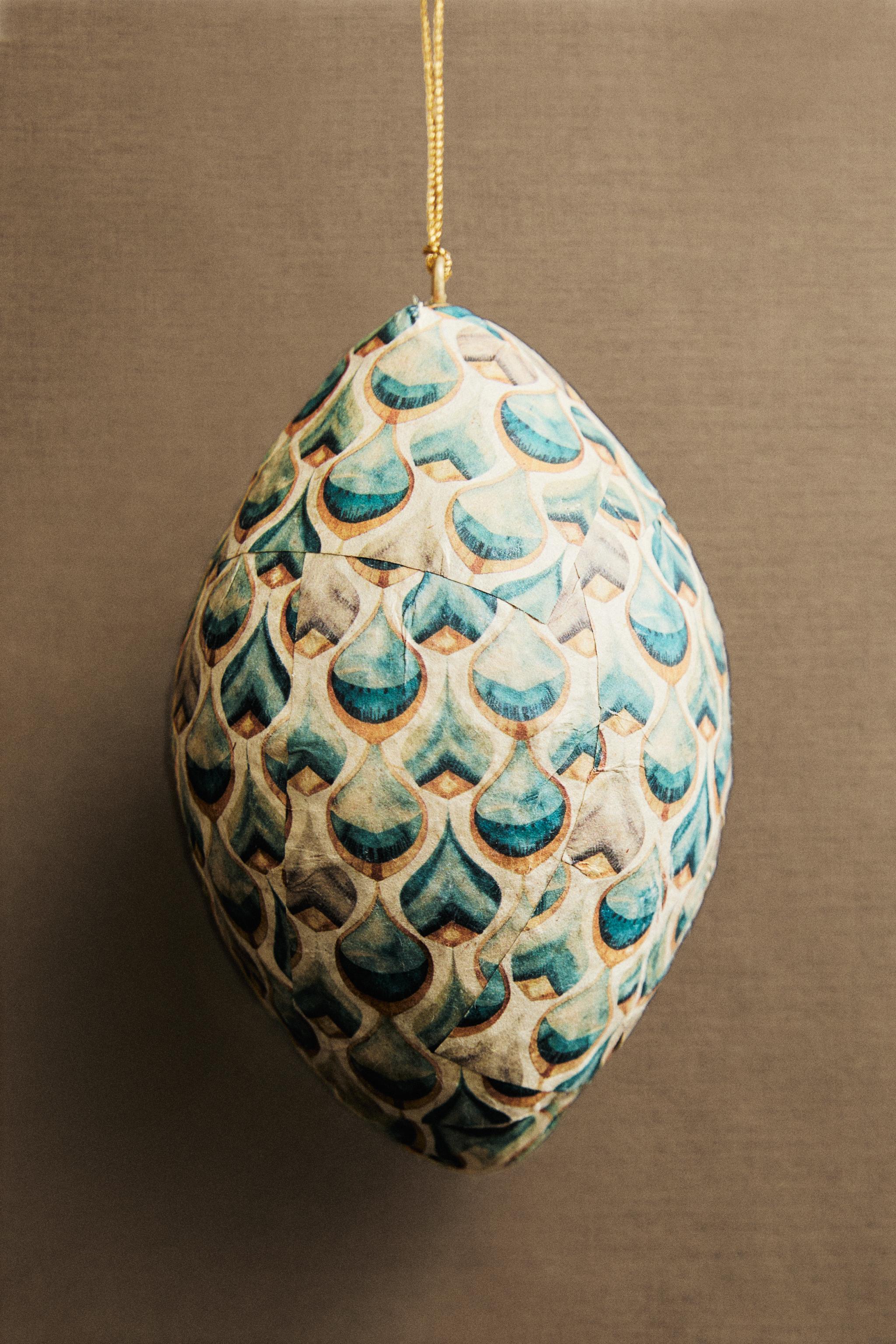 ELONGATED PRINTED CHRISTMAS TREE BALL ORNAMENT