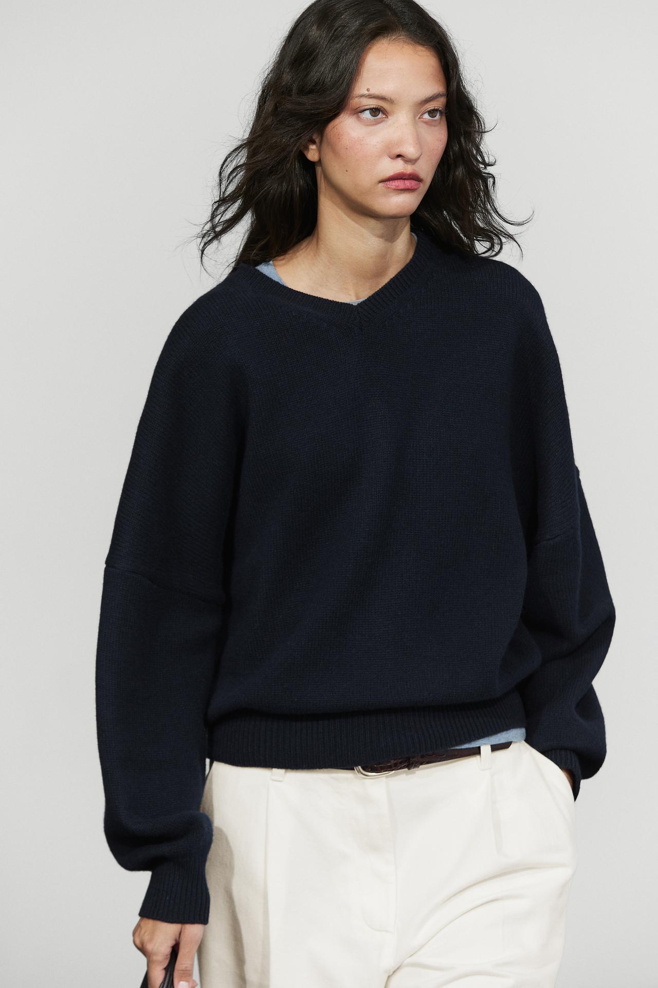 100% wool oversize knit sweater — 452
