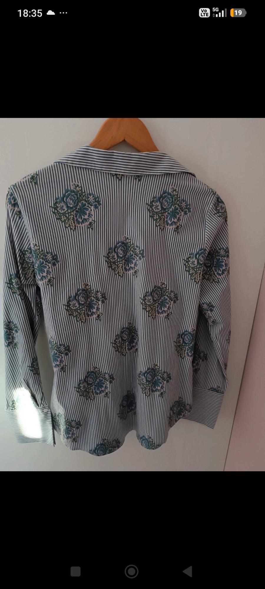 STRIPED SHIRT WITH KNOT DETAIL - Image 4