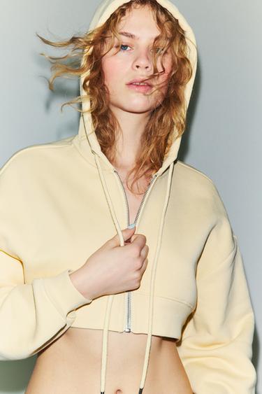 CROPPED HOODIE - Pastel yellow by Zara