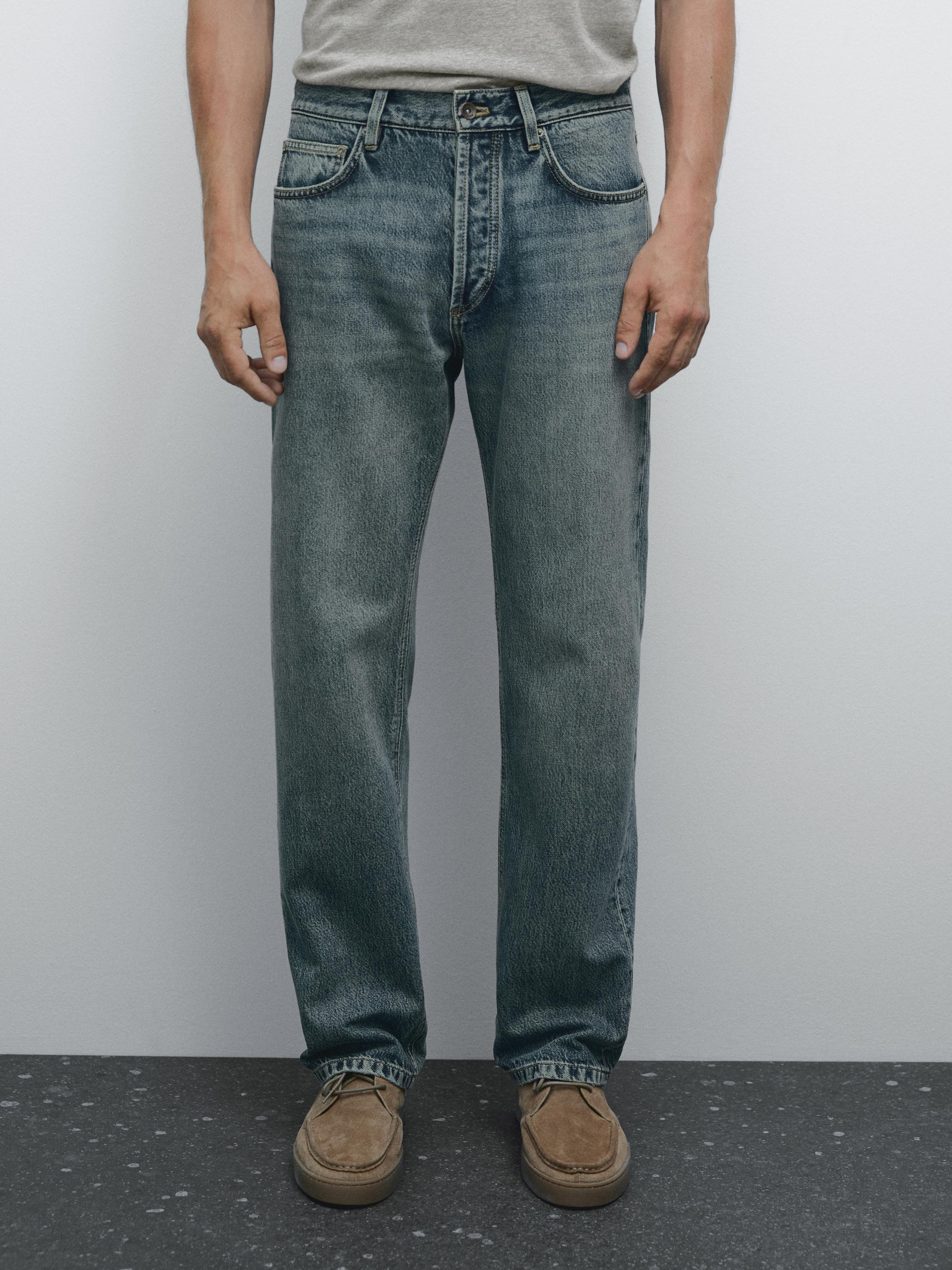 Straight-leg jeans